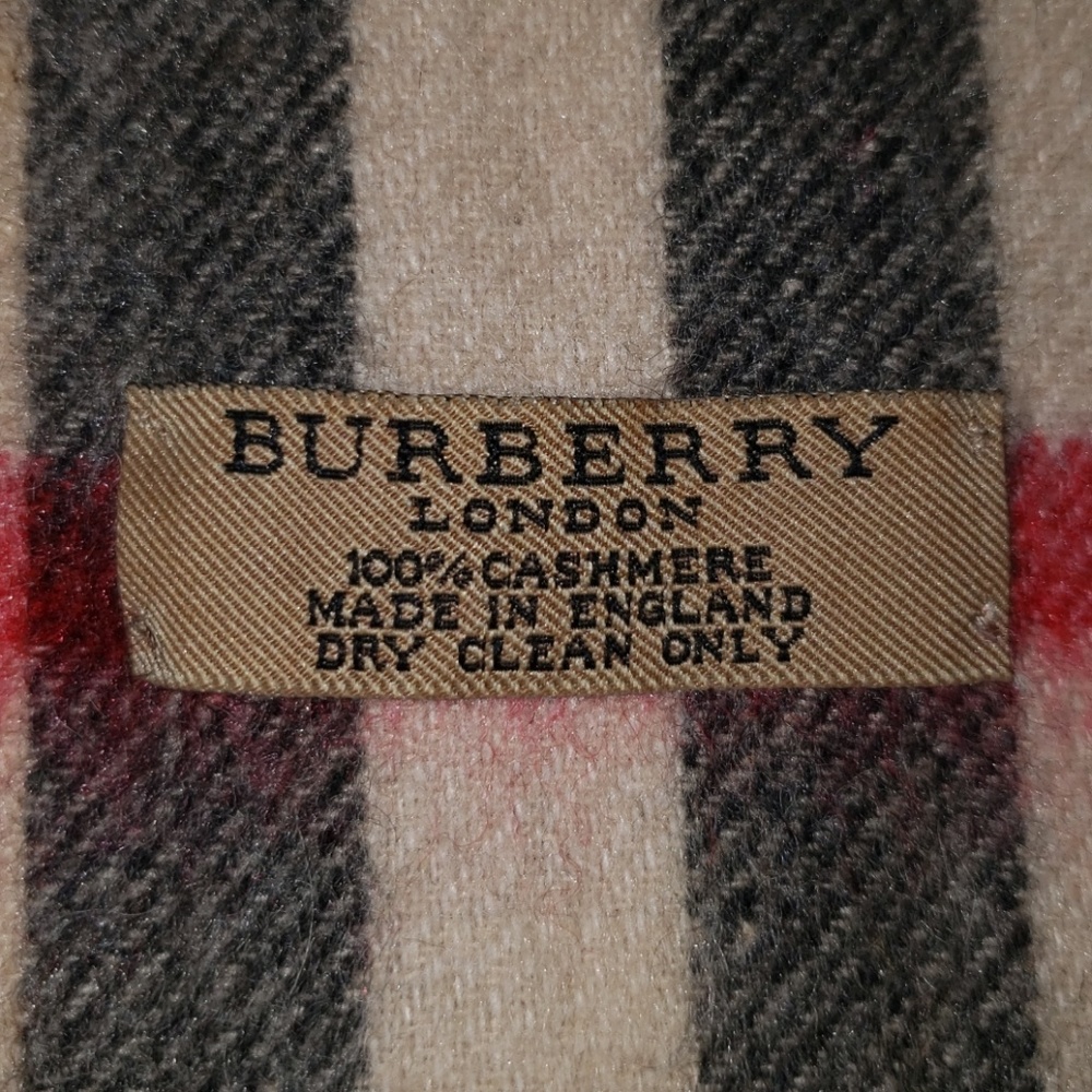 LIMITED TIME SALE! Burberry Scarf